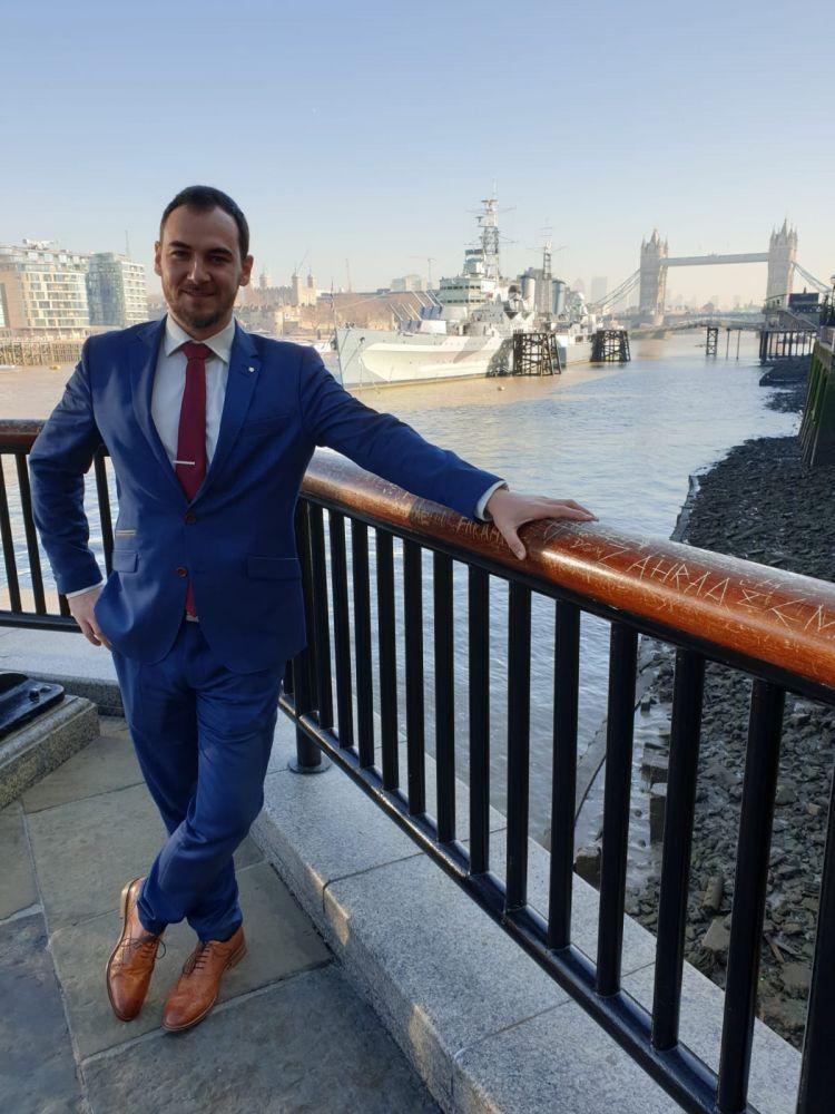 ◳ 01 (jpg) → (originál)