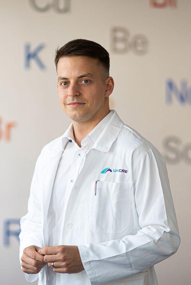 ◳ PH6A7199 (jpg) → (originál)