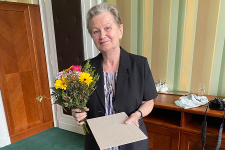Schulz medal for Prof. Zábranska
