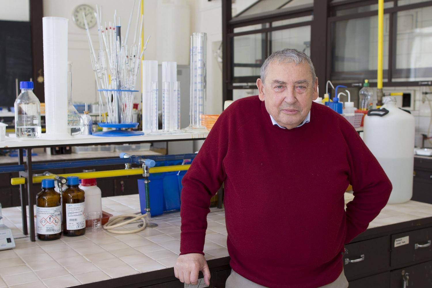 Záchody splachujeme křišťálovou studánkou